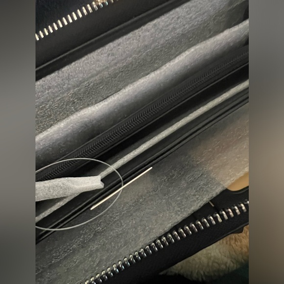 Michael kors wallet - Picture 4 of 6